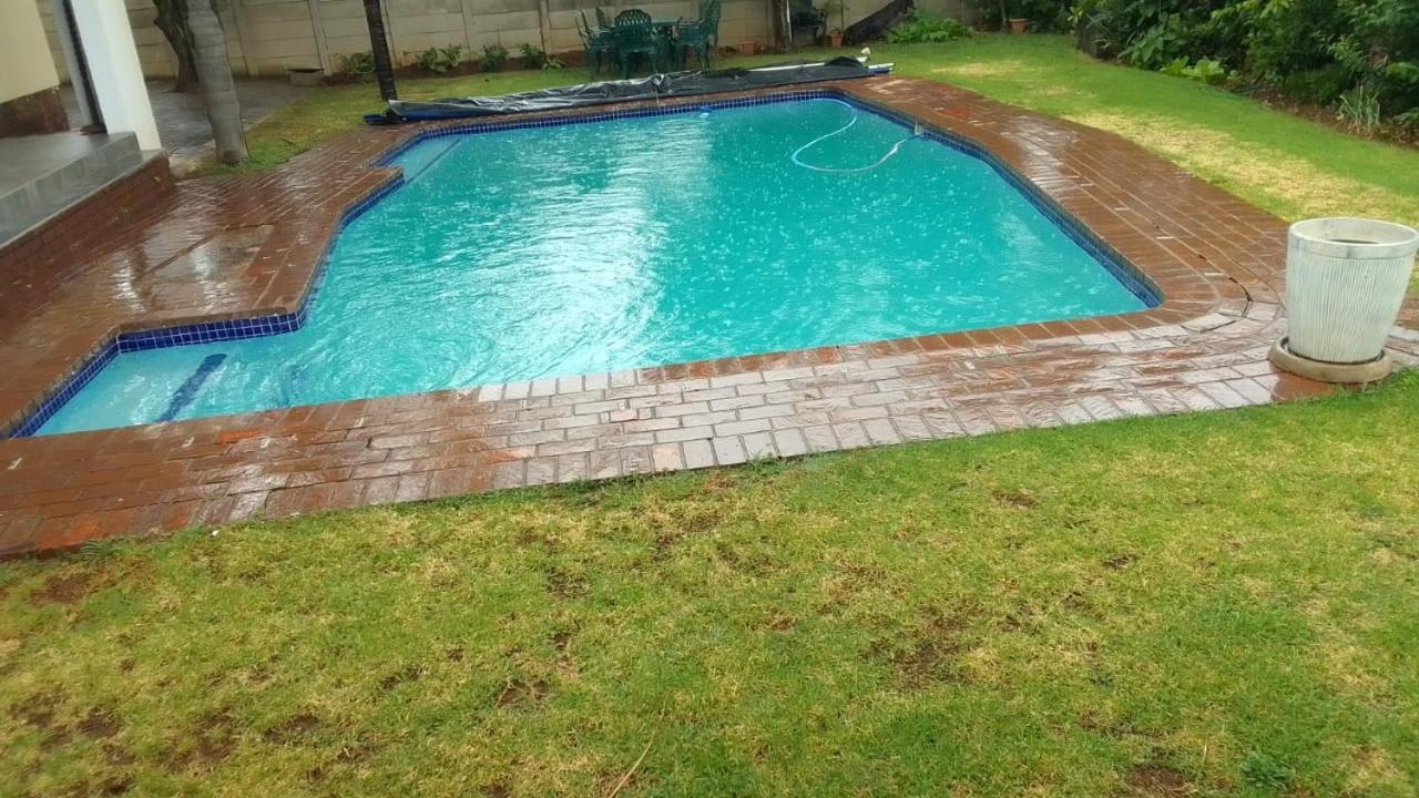 Entire 4 Bedroom House In Midrand, Johannesburg Randjesfontein Екстер'єр фото